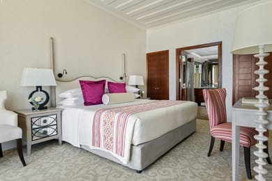 Deluxe Sea View Suite