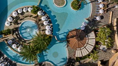 Elysium Hotel - Image 4