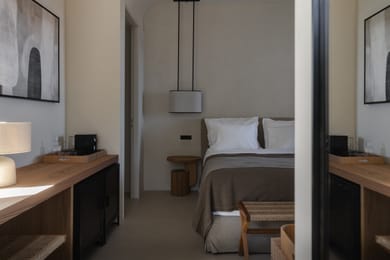 Friends & Family 2-bedroom Suite Sea View