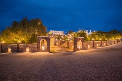 Starlight Luxury Seaside Villa & Suites - Image 7