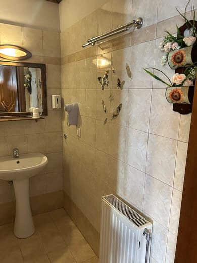 Xenonas Sta Tzakia - Image 6