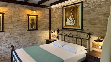 Stella’s Traditional Inn - Image 2