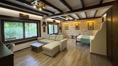 Stella’s Traditional Inn - Image 5