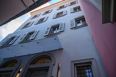 STF Luxury Suites Nafplio - Image 3
