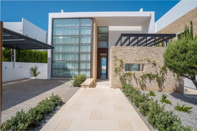 4 Bedroom Superior Sea View Villa