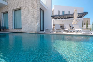 5 Bedroom Deluxe Villas