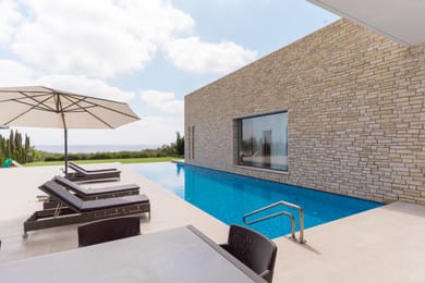 5 Bedroom Seafront Villas