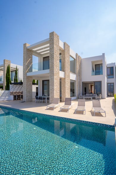 Superior 5 bedroom Sea View Villa