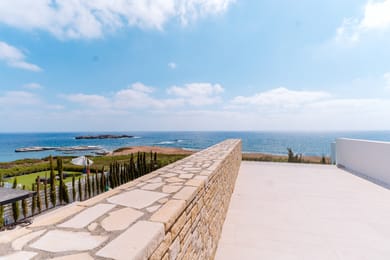 6 Bedroom Seafront Villas