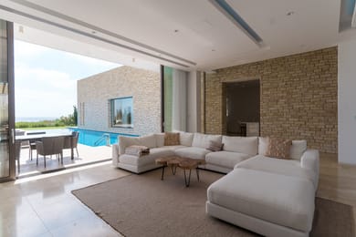 6 Bedroom Seafront Villas