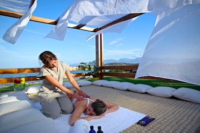 St Nicolas Bay Resort Hotel & Villas - Image 3