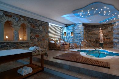 St Nicolas Bay Resort Hotel & Villas - Image 6