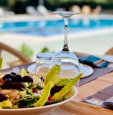 Stomio Villague - Image 5