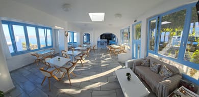 Stratos Apartments & Studios - Image 6