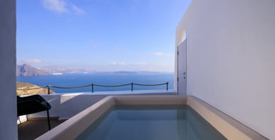 Family Cave Villa with Hot Tub and Caldera View Up to 4 guests