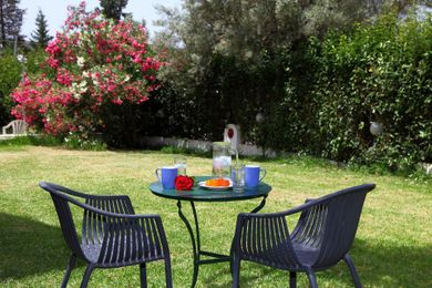 Summer House Louisa - Image 3