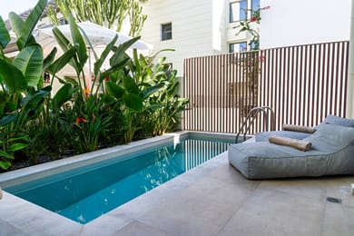 Deluxe One Bedroom Apartment with Private Pool