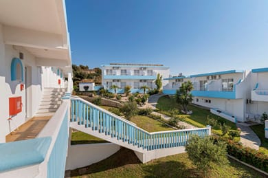 Summer View Hotel - Image 5