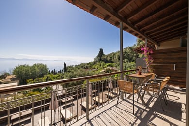 Family Room with Sea view
