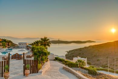 Sunrise Beach Suites Syros - Image 6