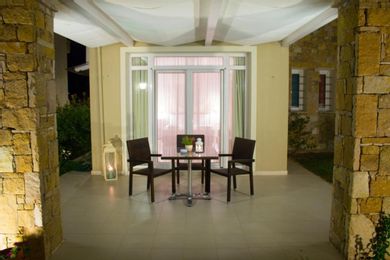 Sunny Hill - Image 7