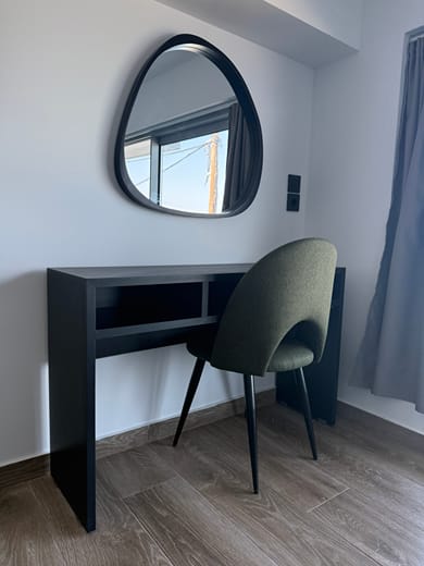DOUBLE ROOM