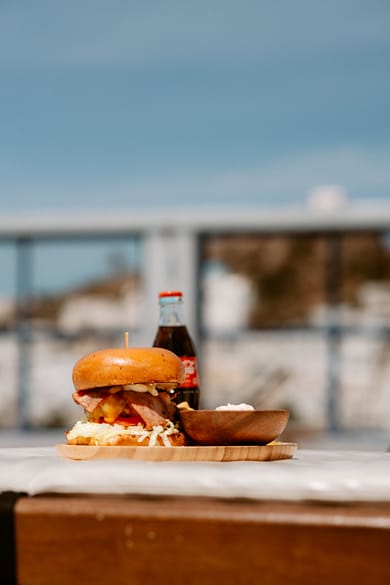 Sunrise Hotel - Image 5