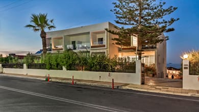 Sunset Beach Hotel - Image 6