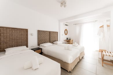 Super Paradise Triple Sea View Room