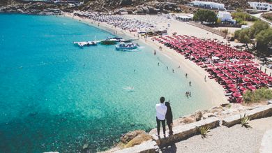 Super Paradise Hotel - Image 5