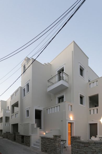 Sweet Home Naxos - Image 4