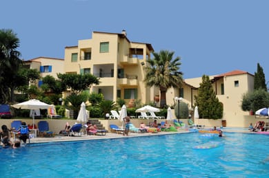 Sylvia Hotel Crete - Image 4