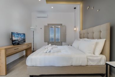 Leto Suite with Caldera View