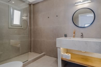 Phaedra Family Suite with Caldera View