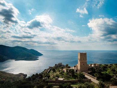 Tainaron Blue Retreat - Image 2