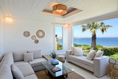 Amalgam Homes Paros Beachfront Luxury Villa - Image 6