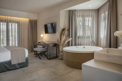 Junior Suite | Front Sea View