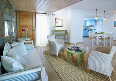 Thalassa Villas - Image 2