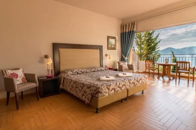 Superior Double Room with Side Sea View