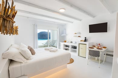 203 – “Alectrona”