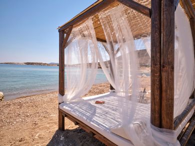 Thalassa Beach House Kimolos - Image 4