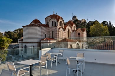 Parthenon Rooftop Luxury APTS - Image 6