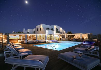 Tharroe of Mykonos Hotel - Image 4