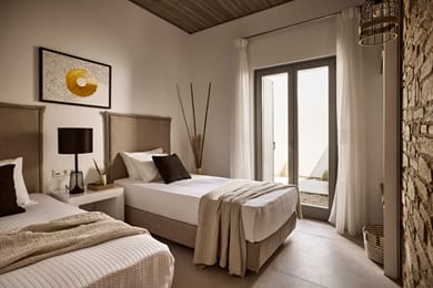 Thea Luxury Villas Ios - Image 6