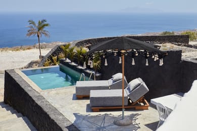 Cave Suite Sea View Private Heated Pool