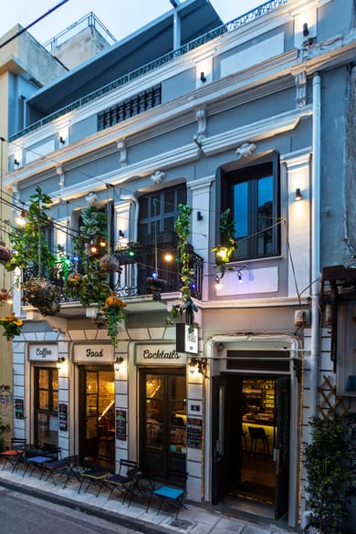 The Frogs Guesthouse - Image 2