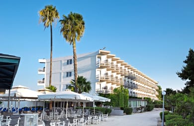 The Grove Seaside Hotel - Image 2