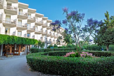 The Grove Seaside Hotel - Image 3