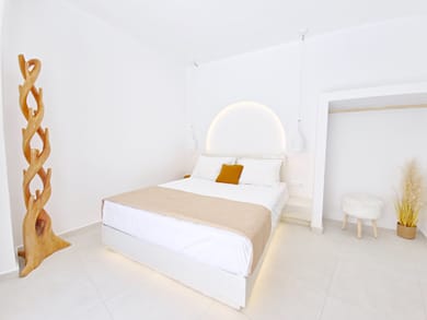 Superior Cave Suite with Private Pool