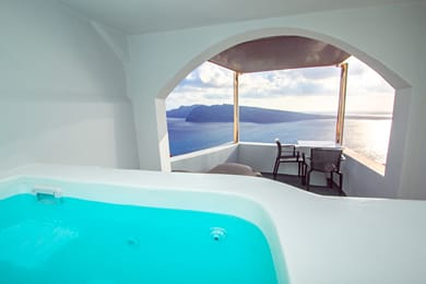 Grande Suite with Hot Tub